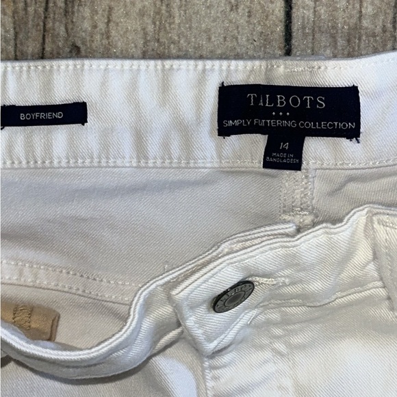 EUC TALBOTS White Boyfriend Jeans 14 - Picture 3 of 8